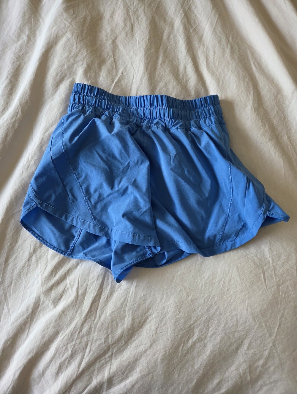 Lululemon Track That Mid Rise Shorts 5 Inch Size 6 Colour Poolside